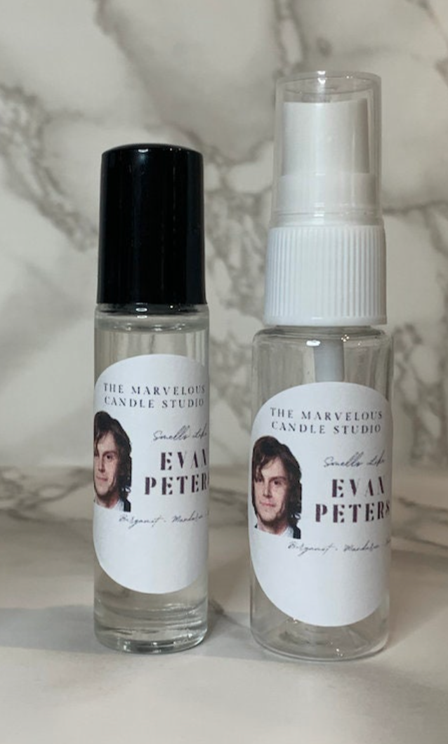 Perfumes y aerosoles para habitaciones de Evan Peters