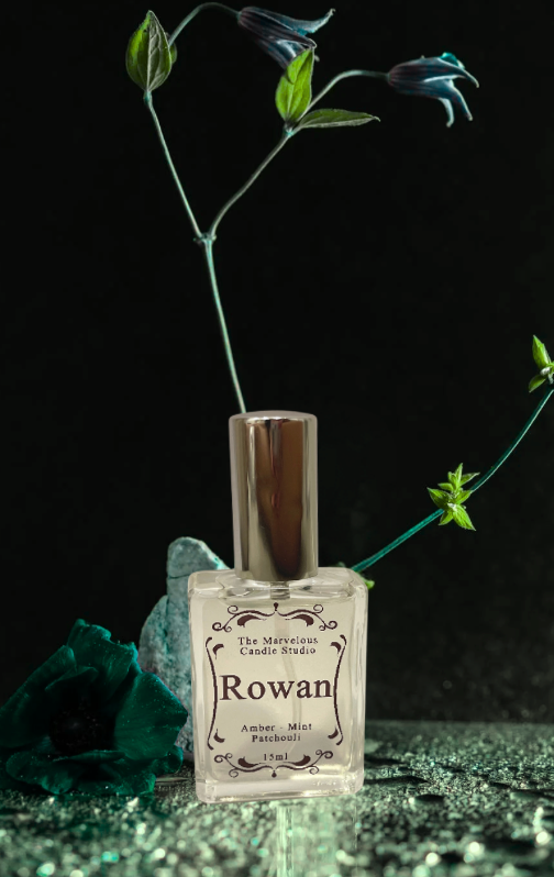 Rowan Whitethorn Perfume | Throne Of Glass