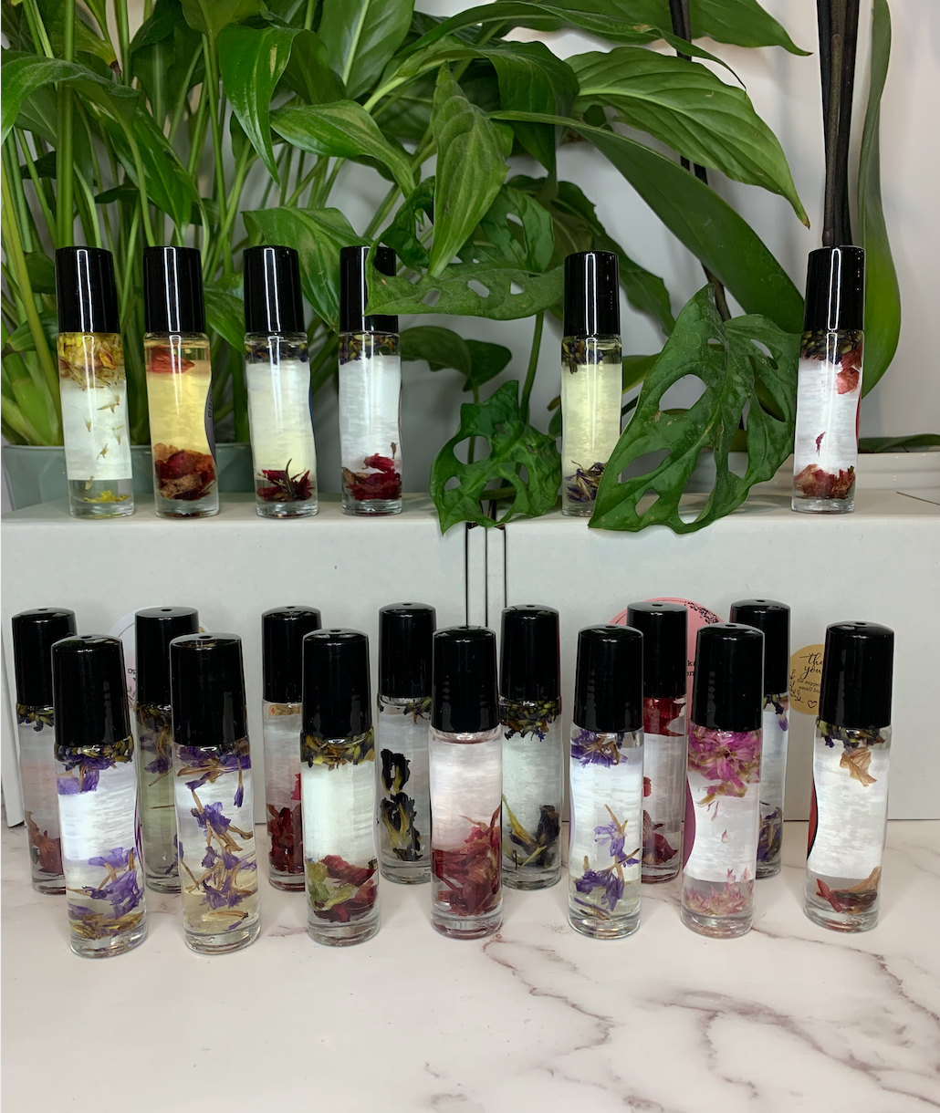 Perfumes Roll-On Naturales Marvel Con Flores Secas