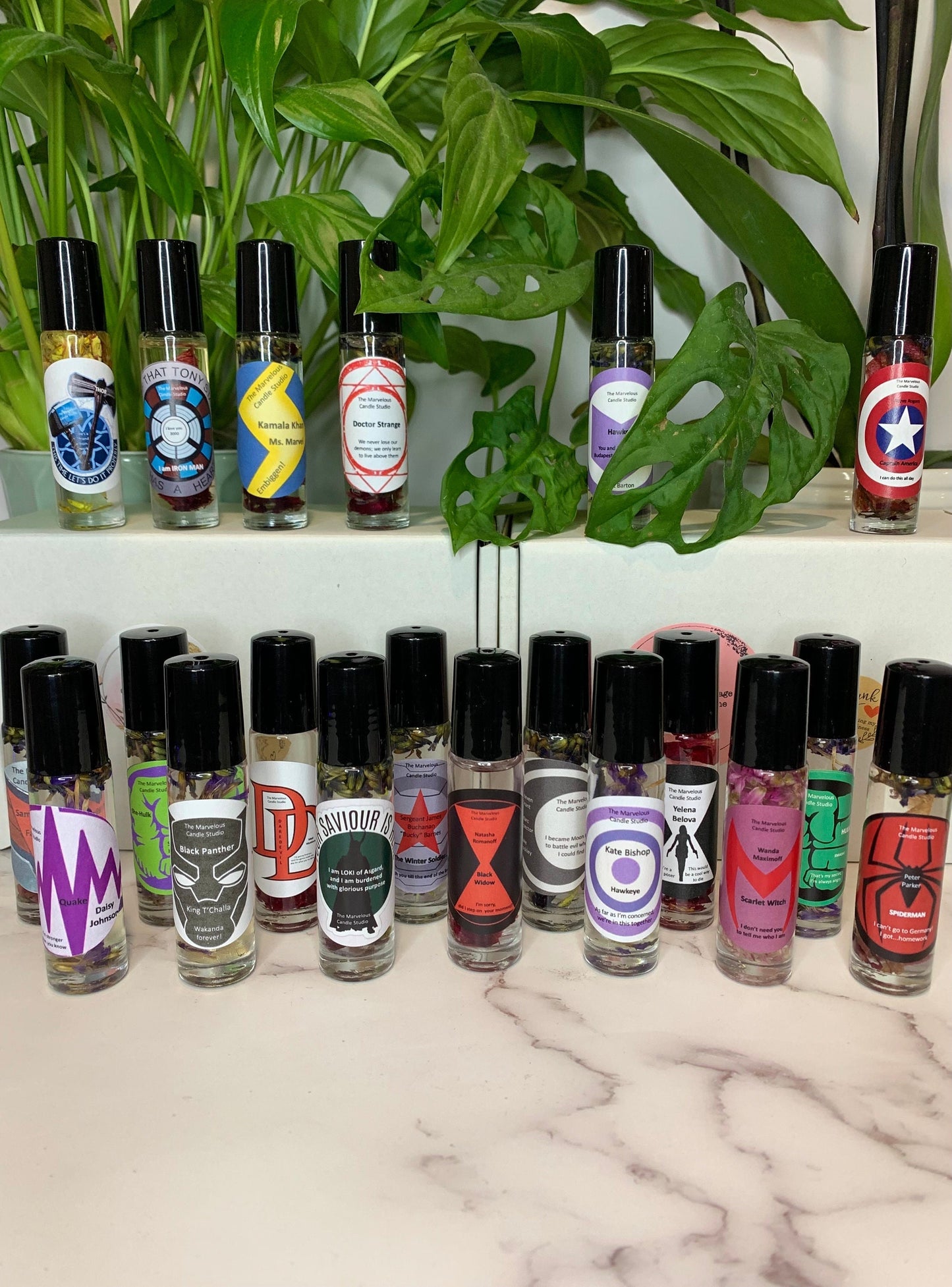 Perfumes Roll-On Naturales Marvel Con Flores Secas